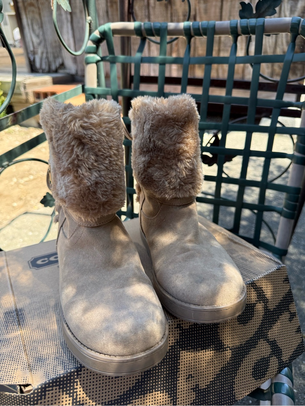 Guess Faux Fur Lined Tan Suede Winter Boots